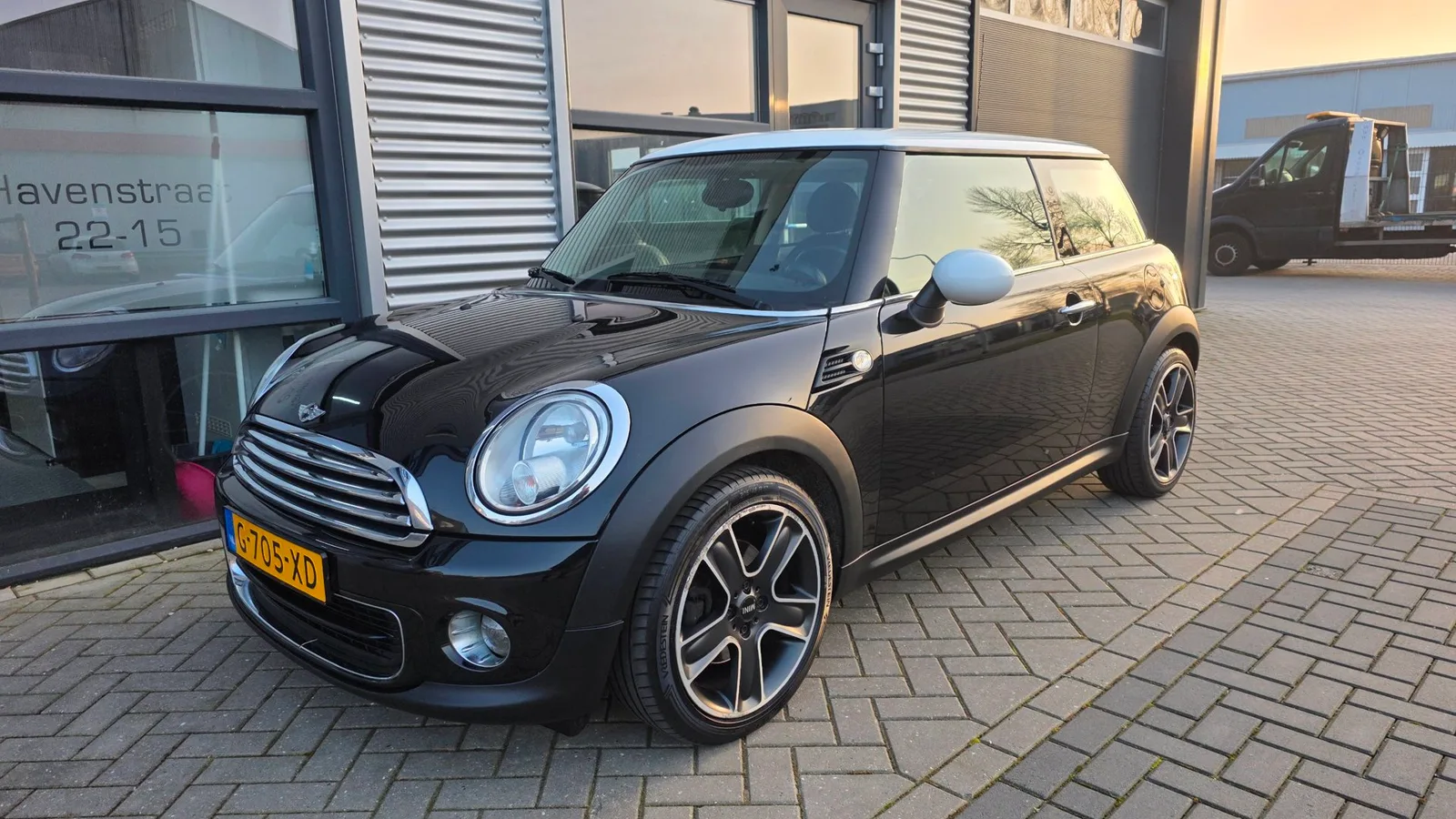 MINI One (2012) — foto 1