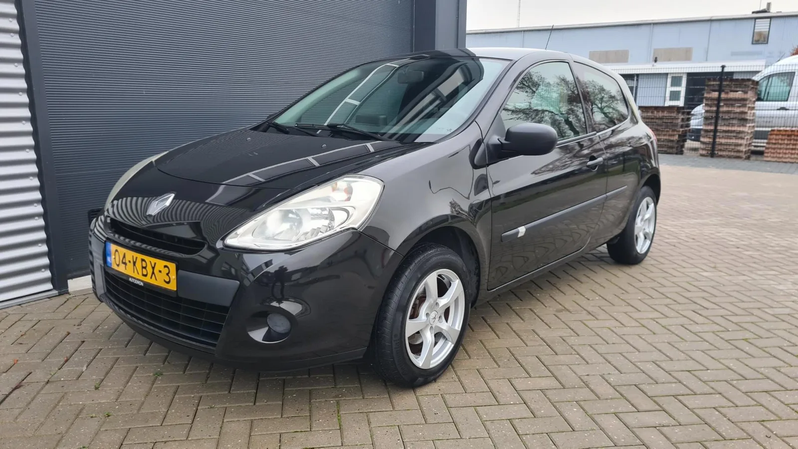Renault Clio (2009) — foto 1