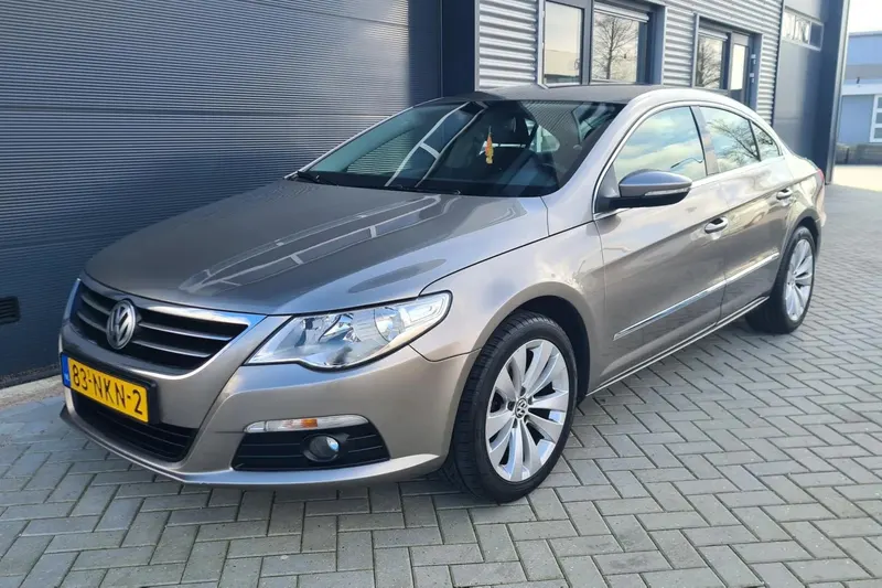 Volkswagen Passat (2010)
