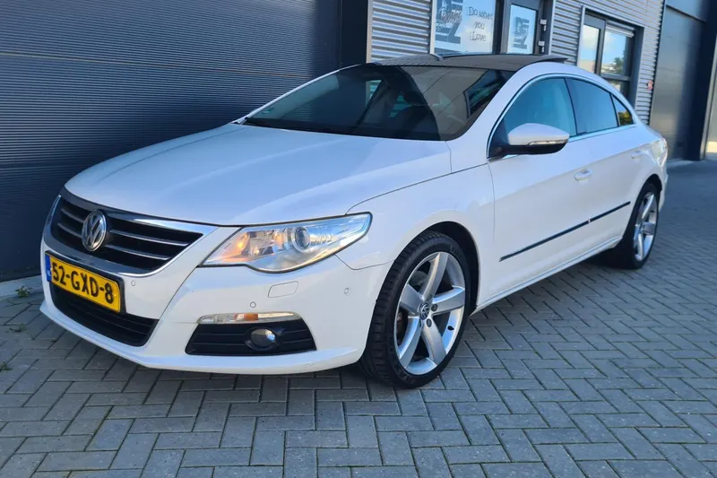 Volkswagen Passat (2008)