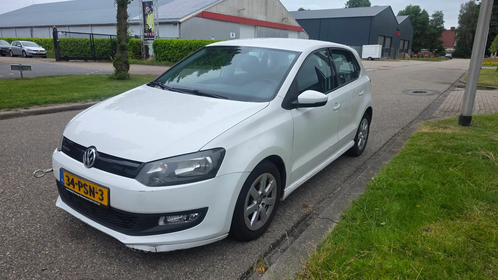 Volkswagen Polo (2011) — foto 1