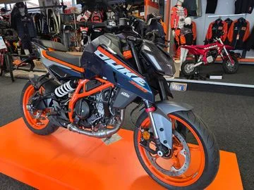 KTM 390 (2025) — foto 1