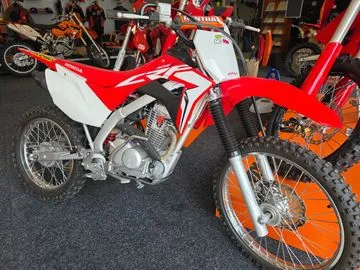 Honda CRF (2020) — foto 1