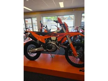 KTM 450 EXC (2027) — foto 1