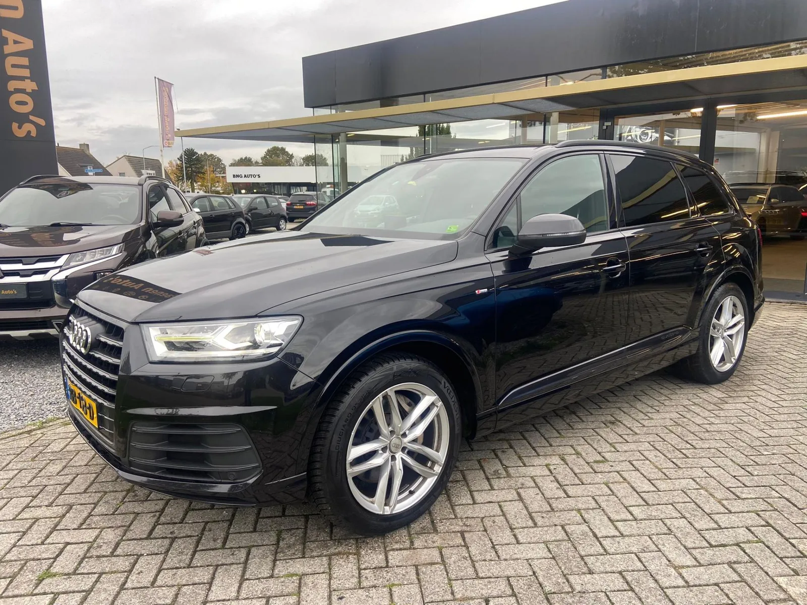 Audi Q7 (2016) — foto 1