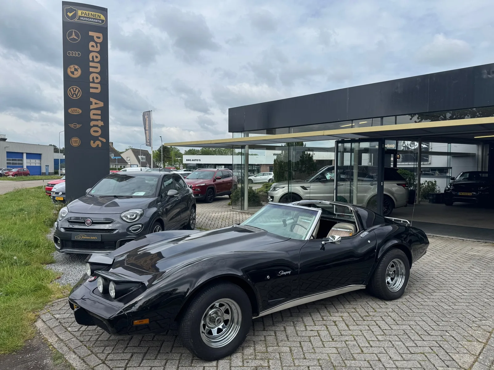 Chevrolet Corvette (1975) — foto 1