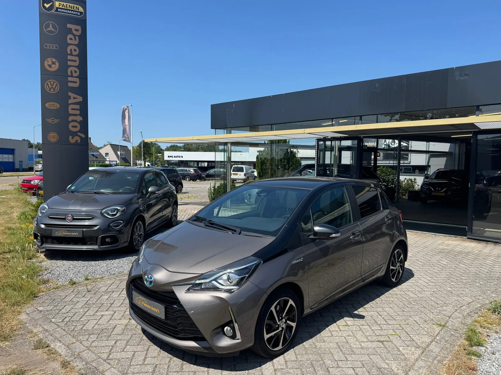 Toyota Yaris (2019) — foto 1