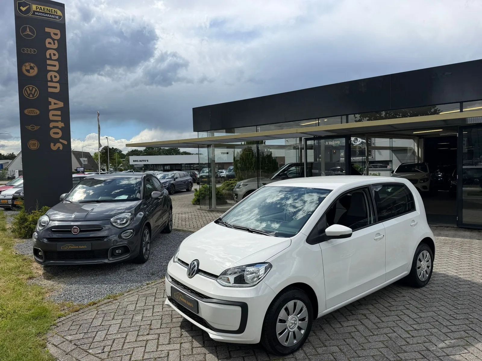 Volkswagen Up! (2016) — foto 1