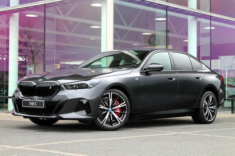 BMW i5 (2026)