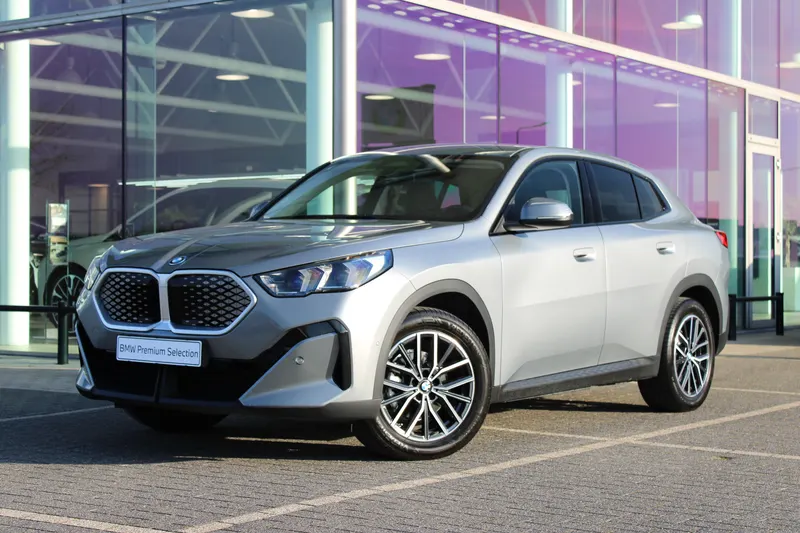 BMW iX2 (2025)