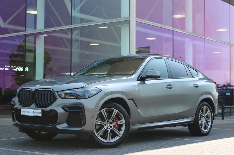BMW X6 (2022)