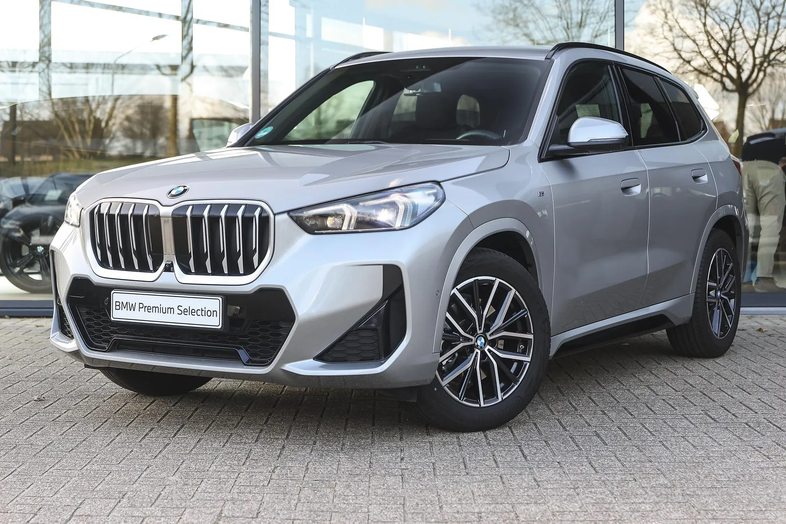 BMW X1 (2025) — foto 1