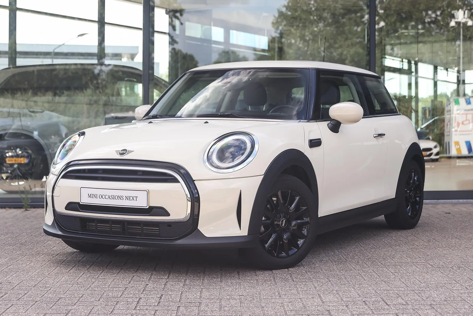 MINI Hatchback (2022) — foto 1