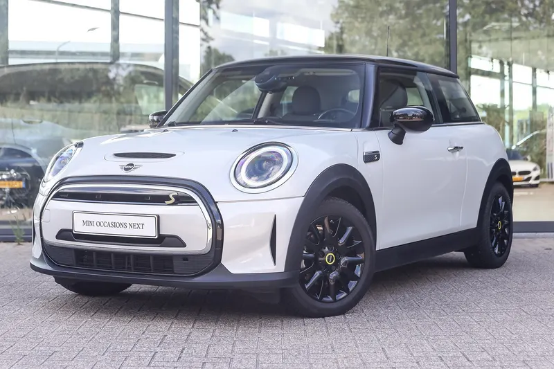 MINI Electric (2022)