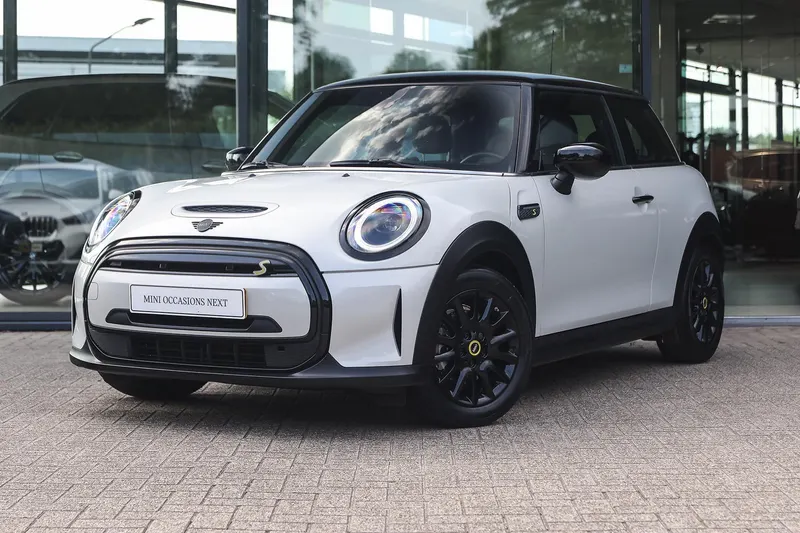 MINI Electric (2021)