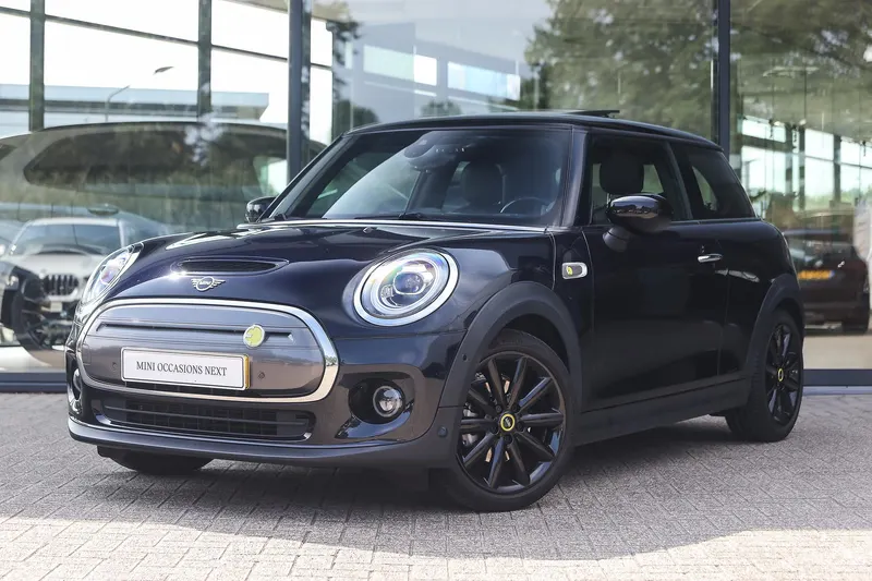 MINI Electric (2021)