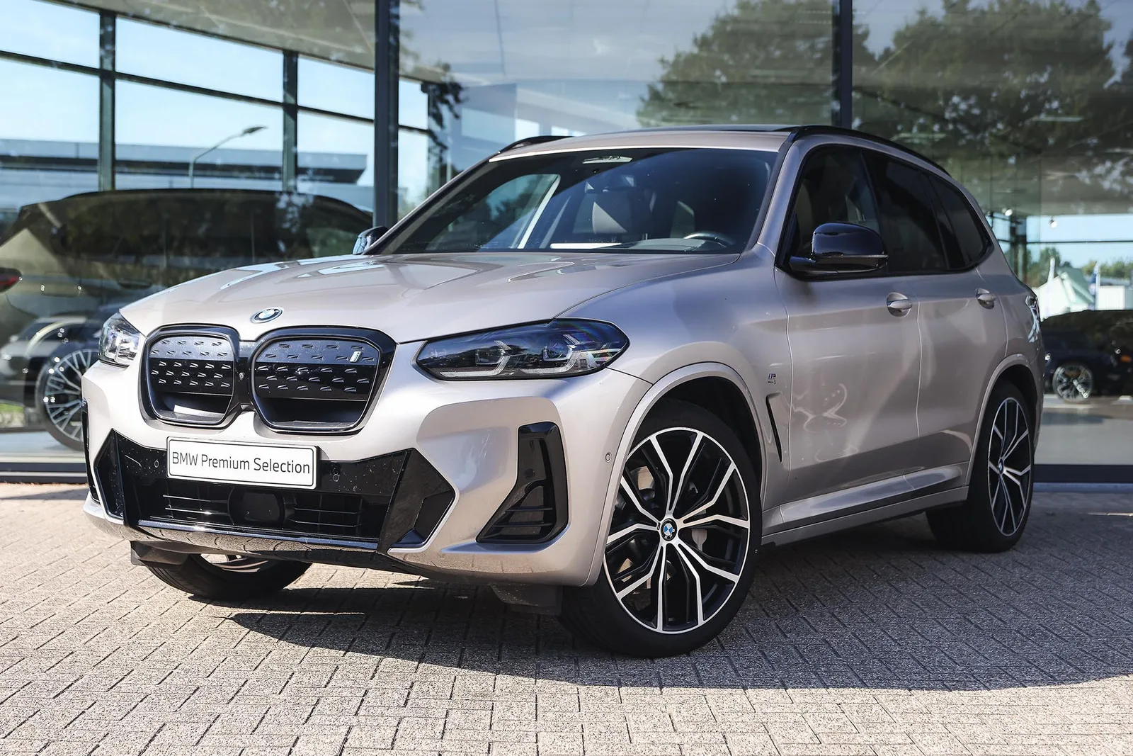 BMW iX3 (2023) — foto 1