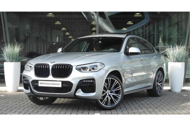 BMW X4 (2021)