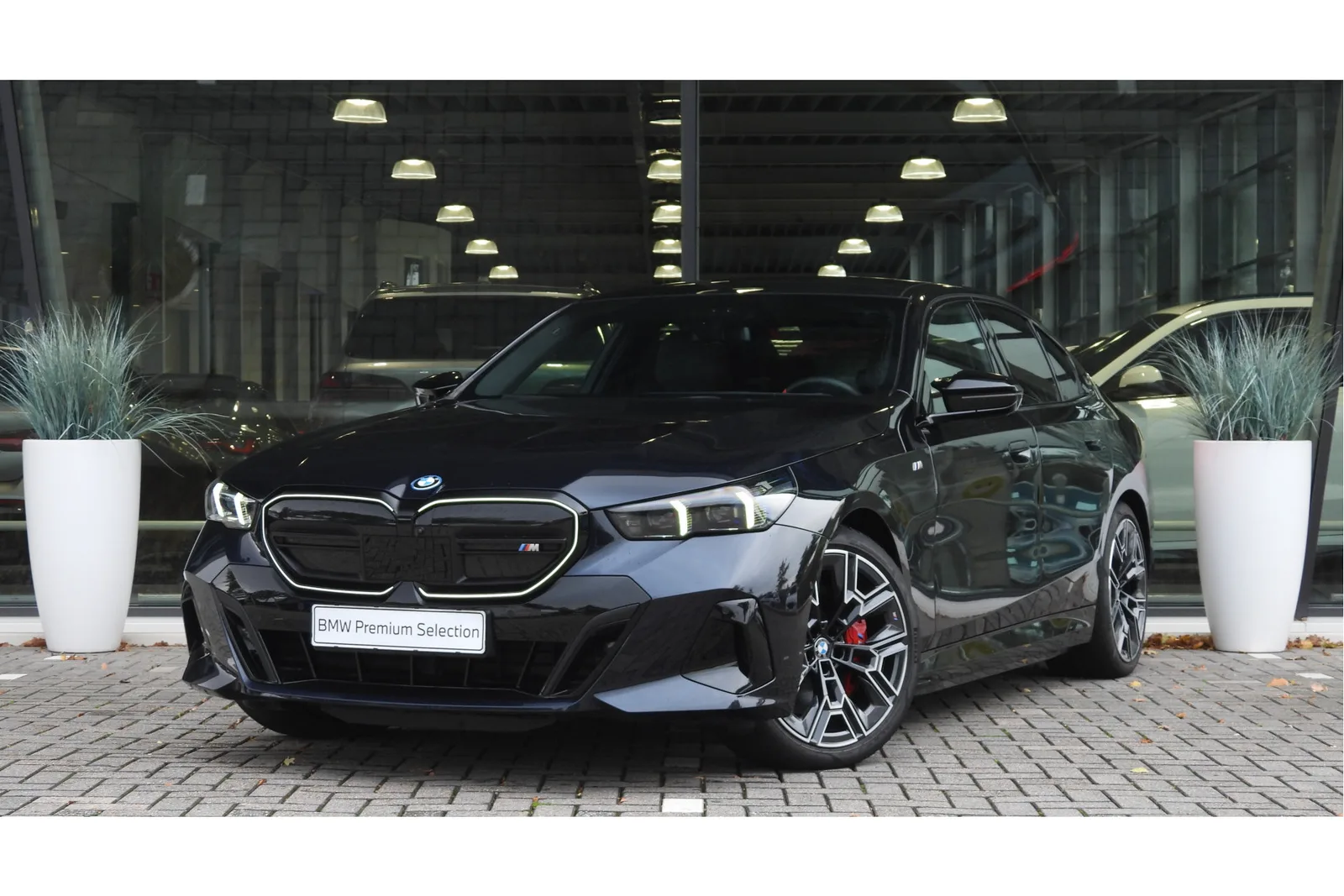 BMW i5 (2024) — foto 1