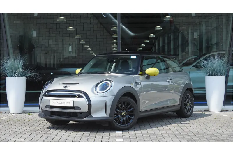 MINI Electric (2024)