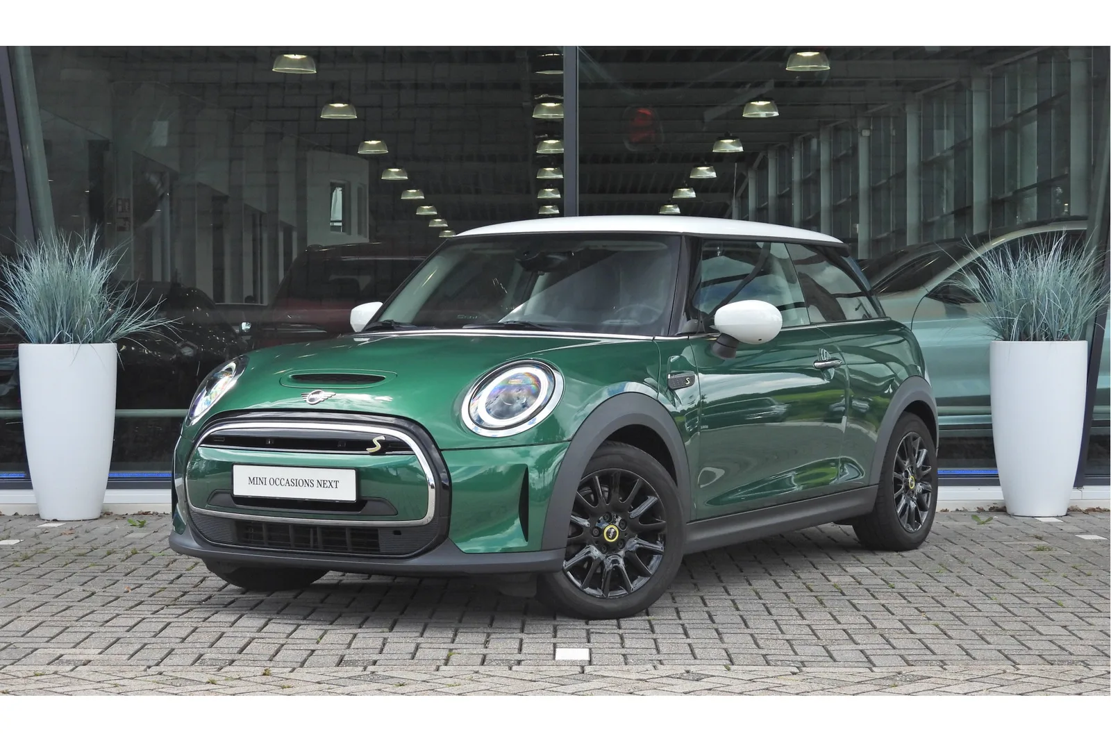 MINI Electric (2022) — foto 1