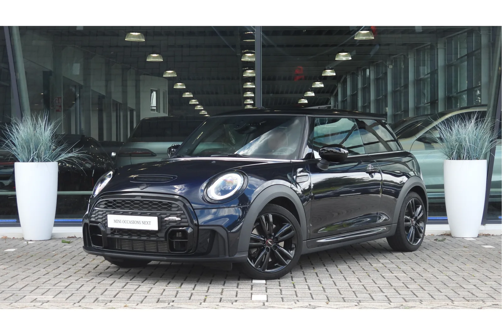 MINI Hatchback (2022) — foto 1