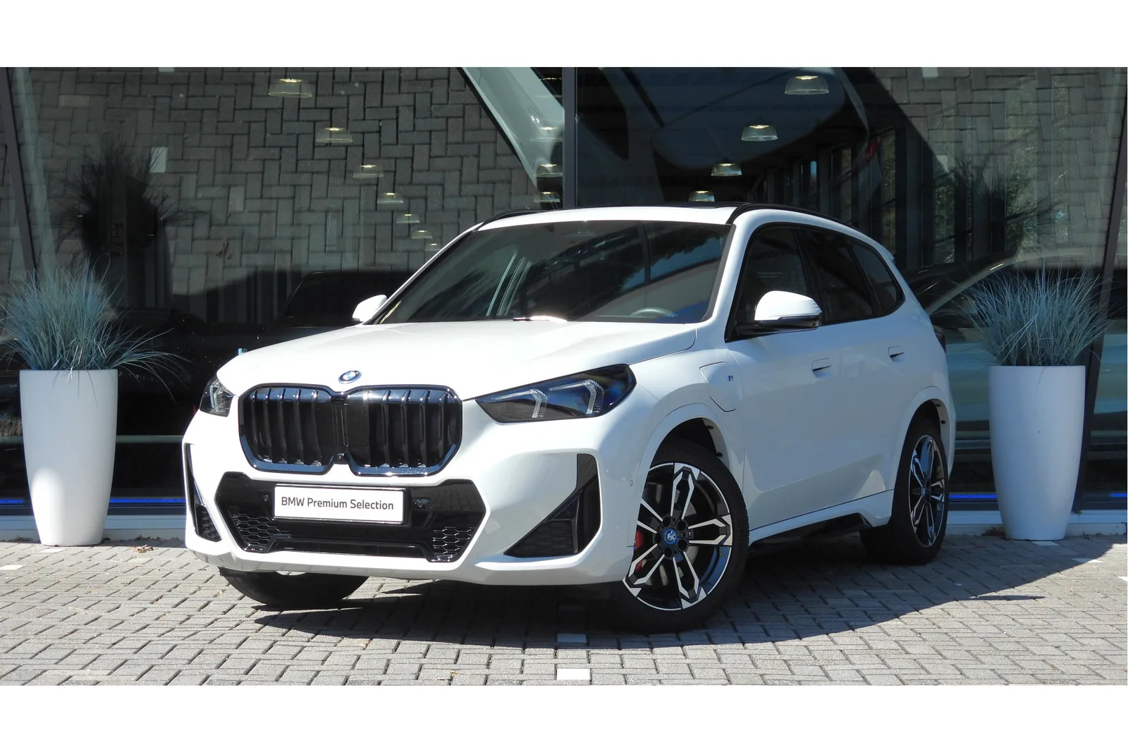 BMW X1 (2025) — foto 1