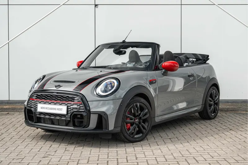 MINI Cabrio (2022)