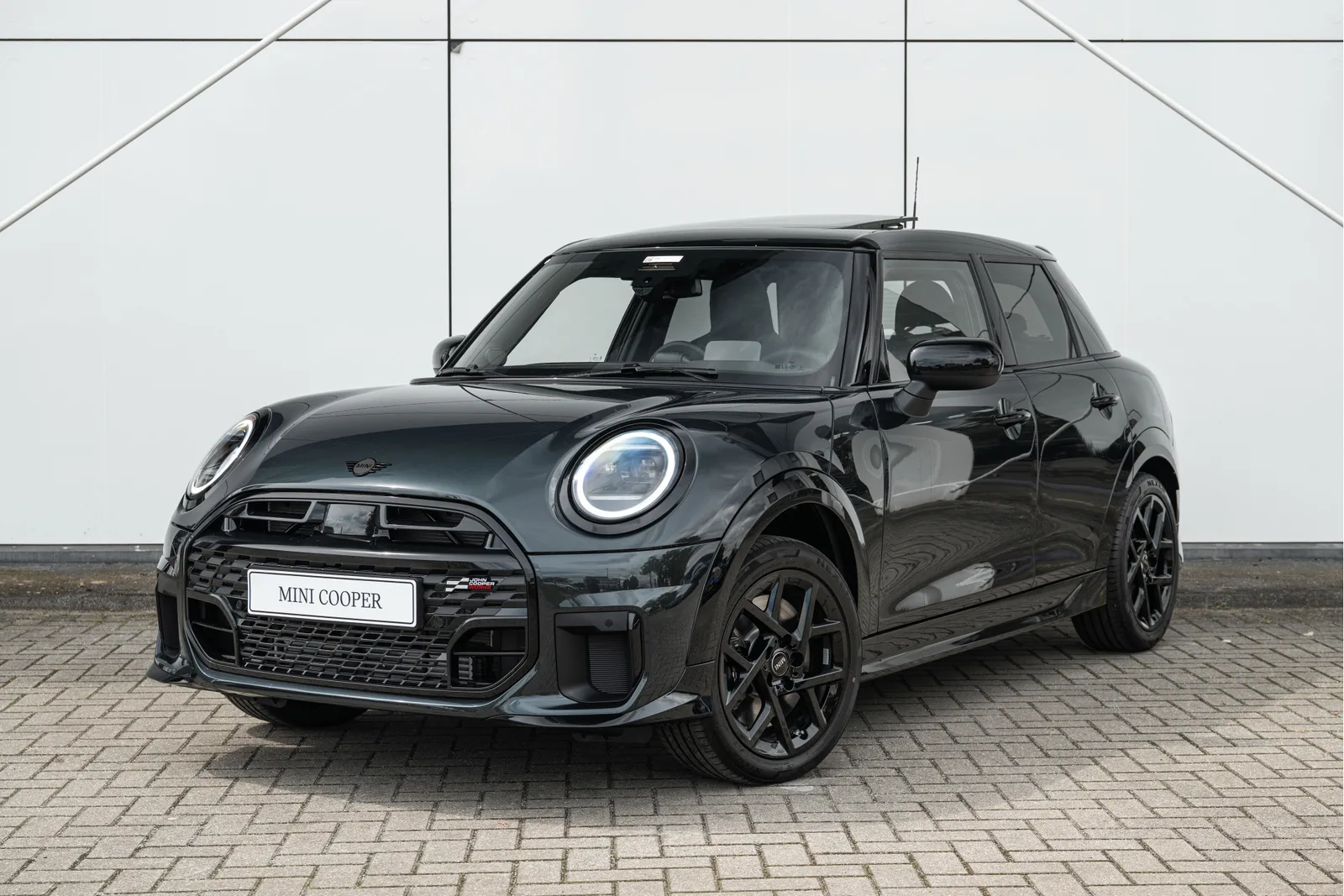 MINI Hatchback (2026) — foto 1