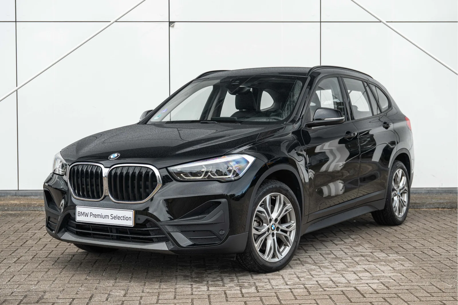 BMW X1 (2021) — foto 1