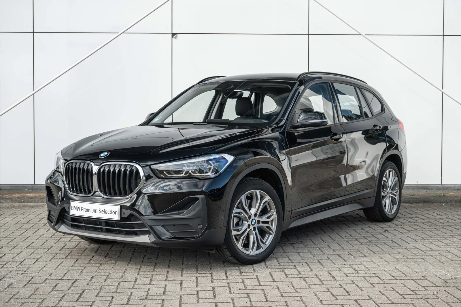 BMW X1 (2021) — foto 1