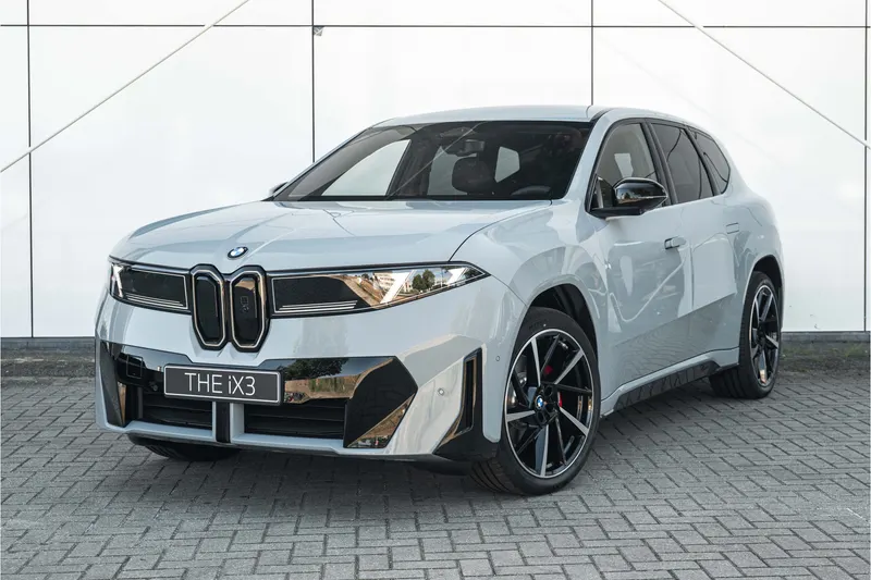 BMW iX3 (2026)