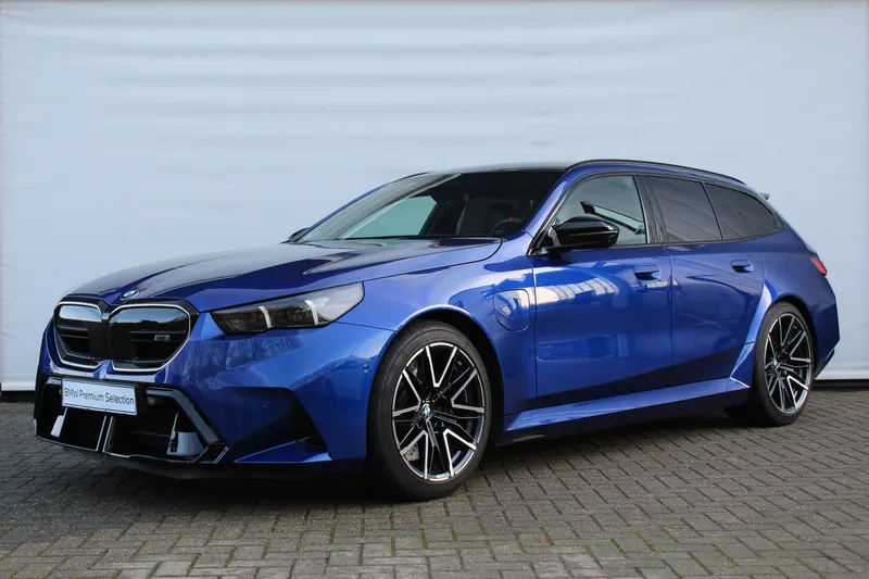BMW M5 (2025)