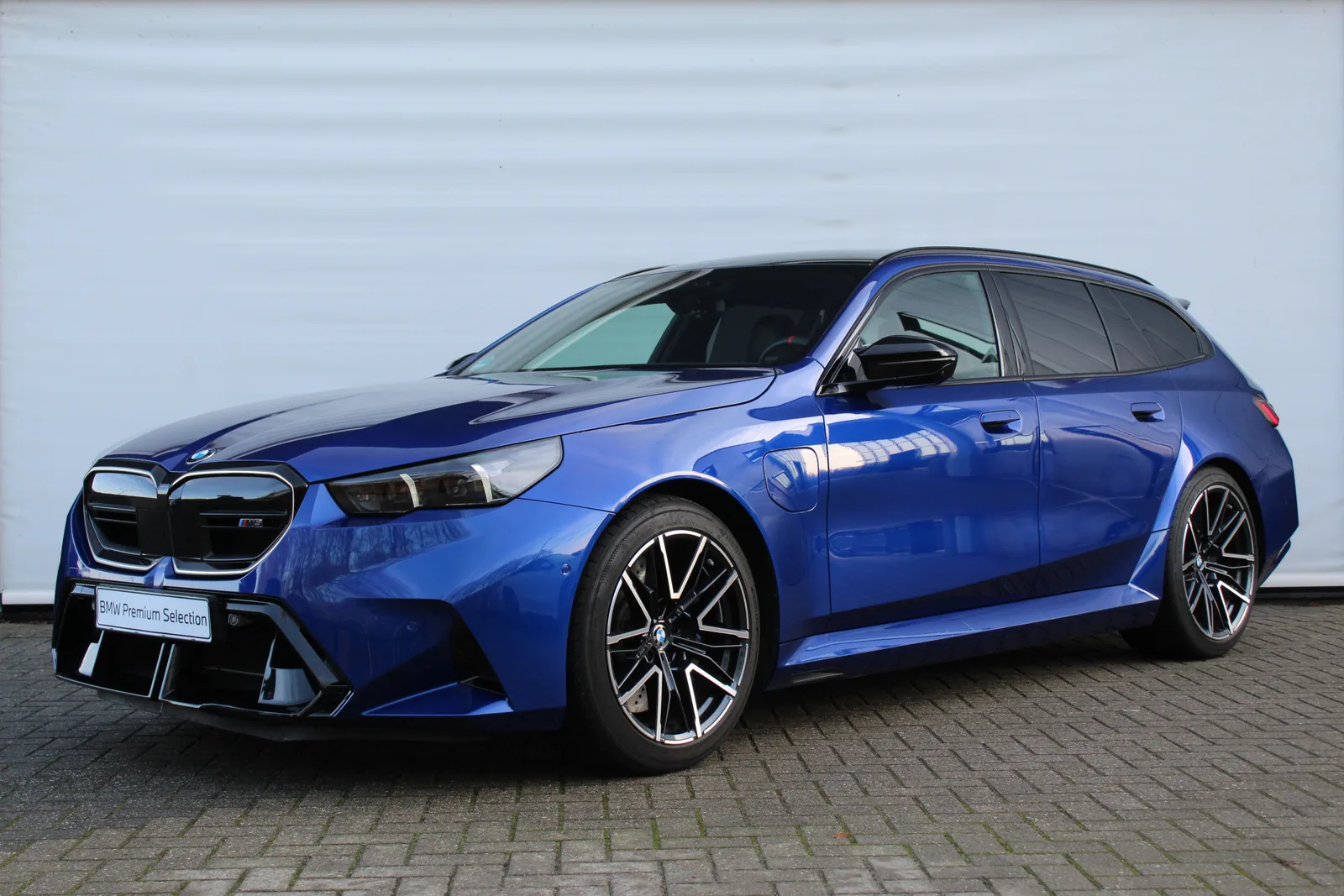 BMW M5 (2025) — foto 1