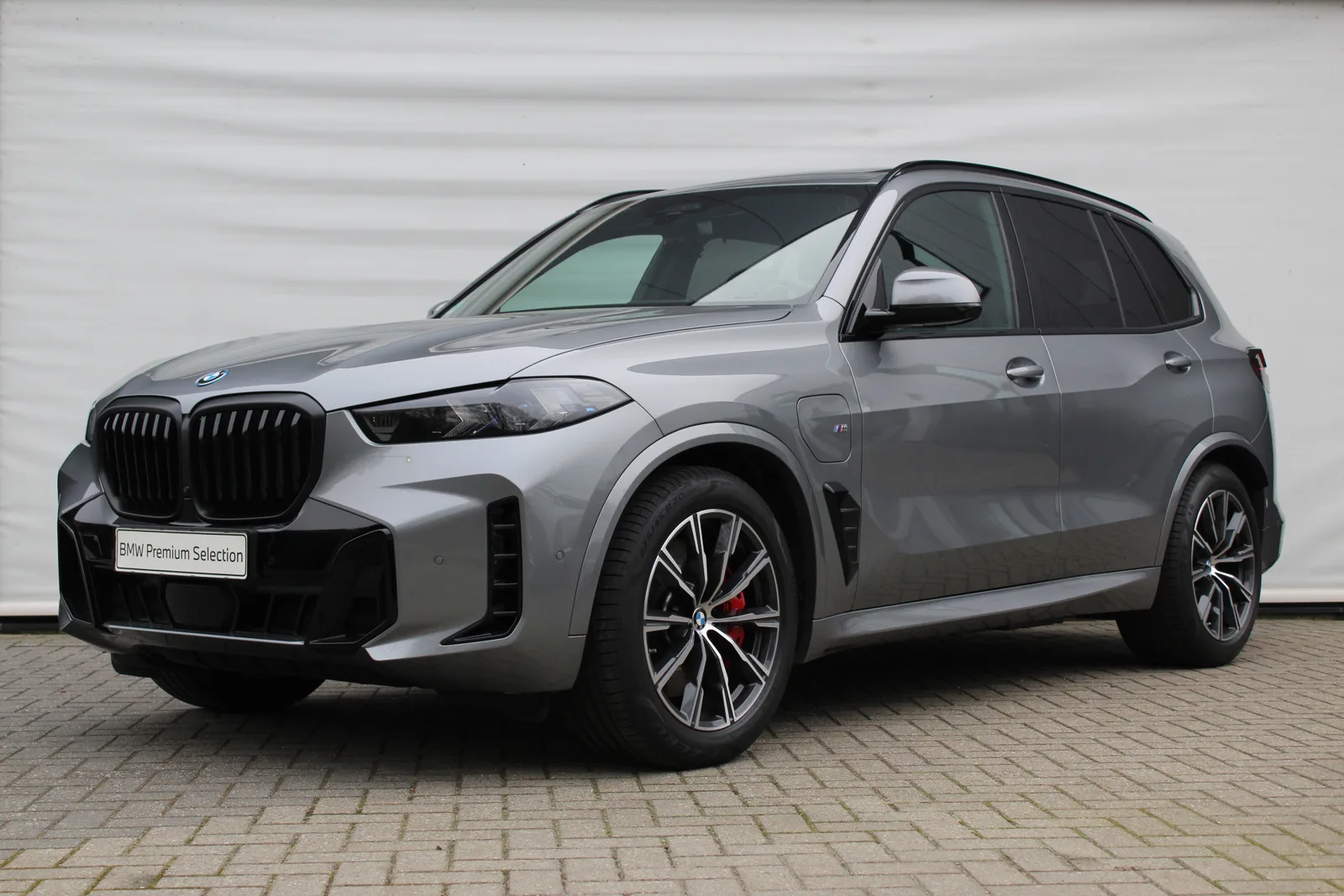 BMW X5 (2025) — foto 1