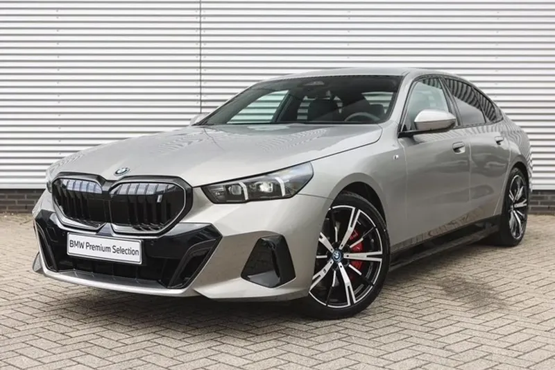BMW i5 (2026)