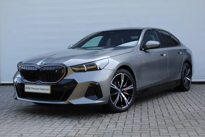 BMW i5 (2026)