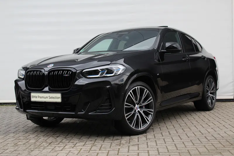 BMW X4 (2023)