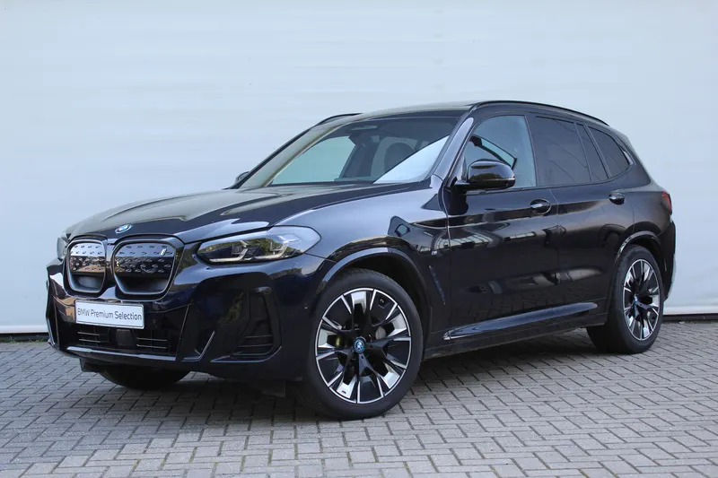 BMW iX3 (2022)