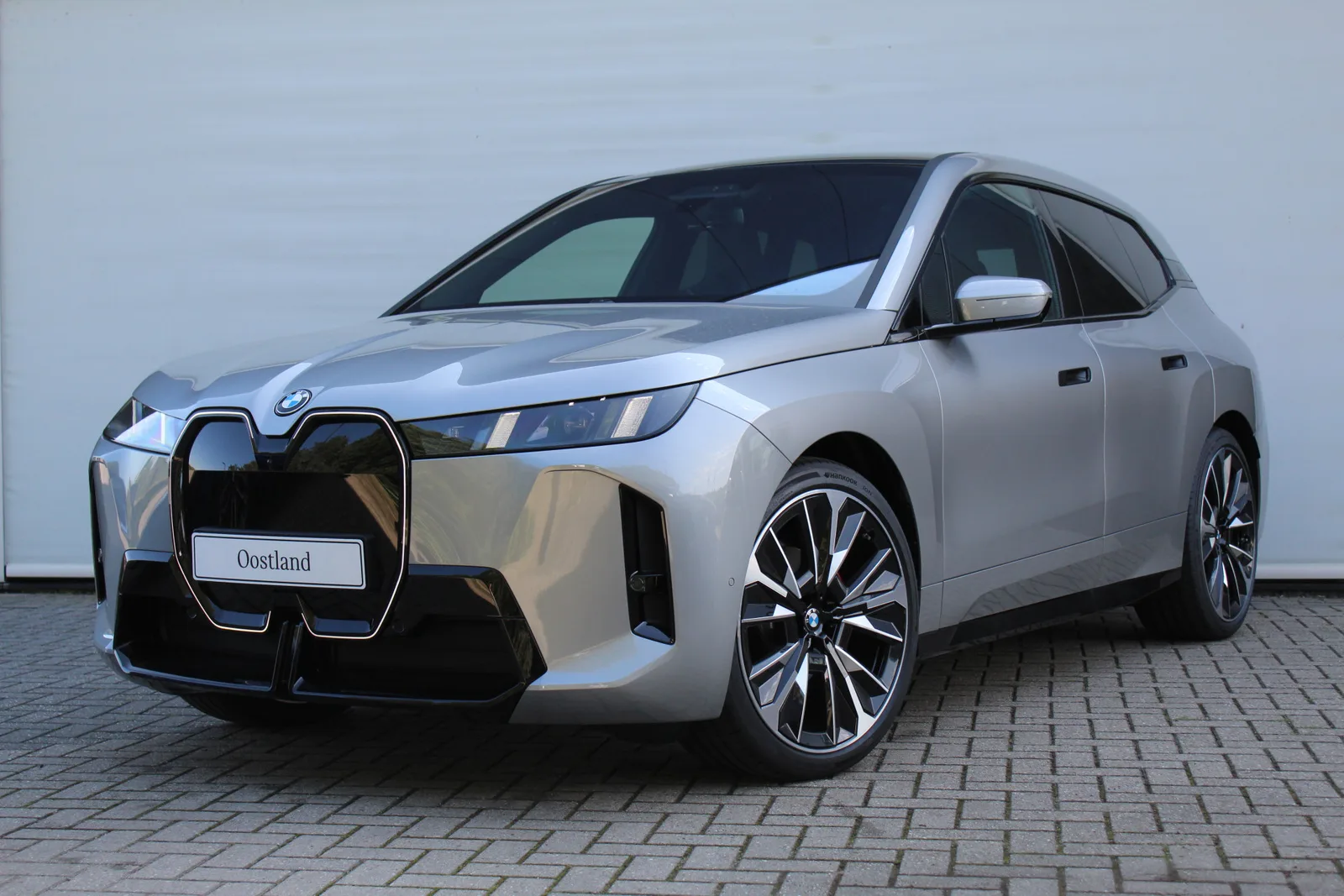 BMW iX (2026) — foto 1