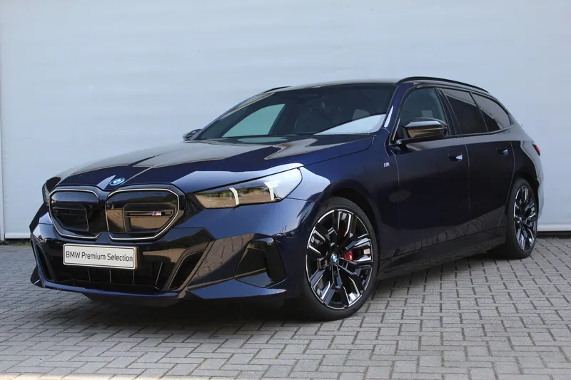 BMW i5 (2025)