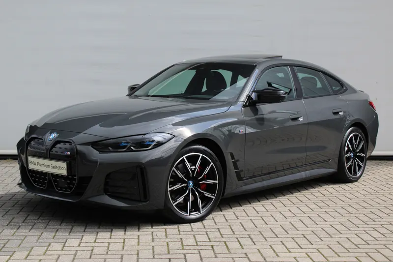 BMW i4 (2022)