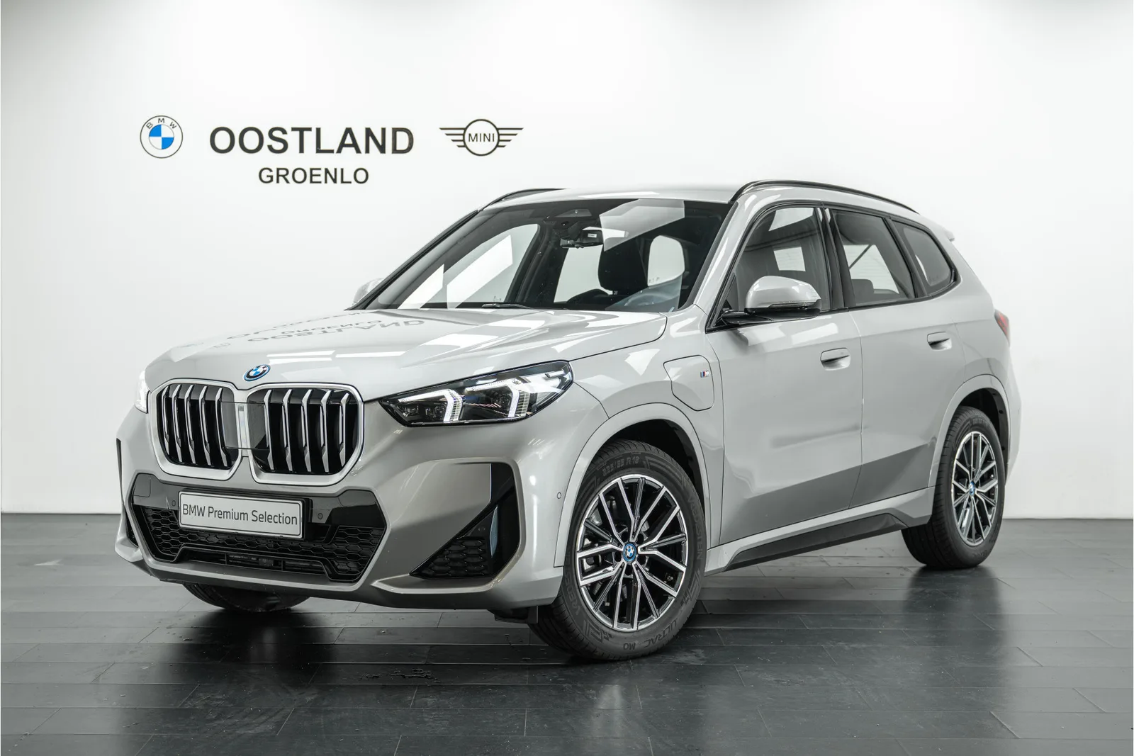 BMW X1 (2024) — foto 1