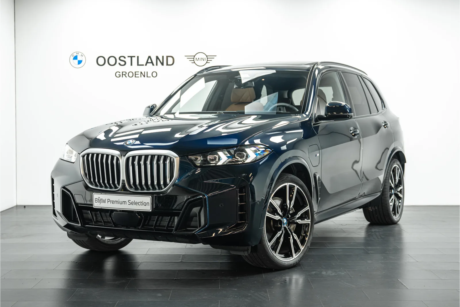 BMW X5 (2025) — foto 1
