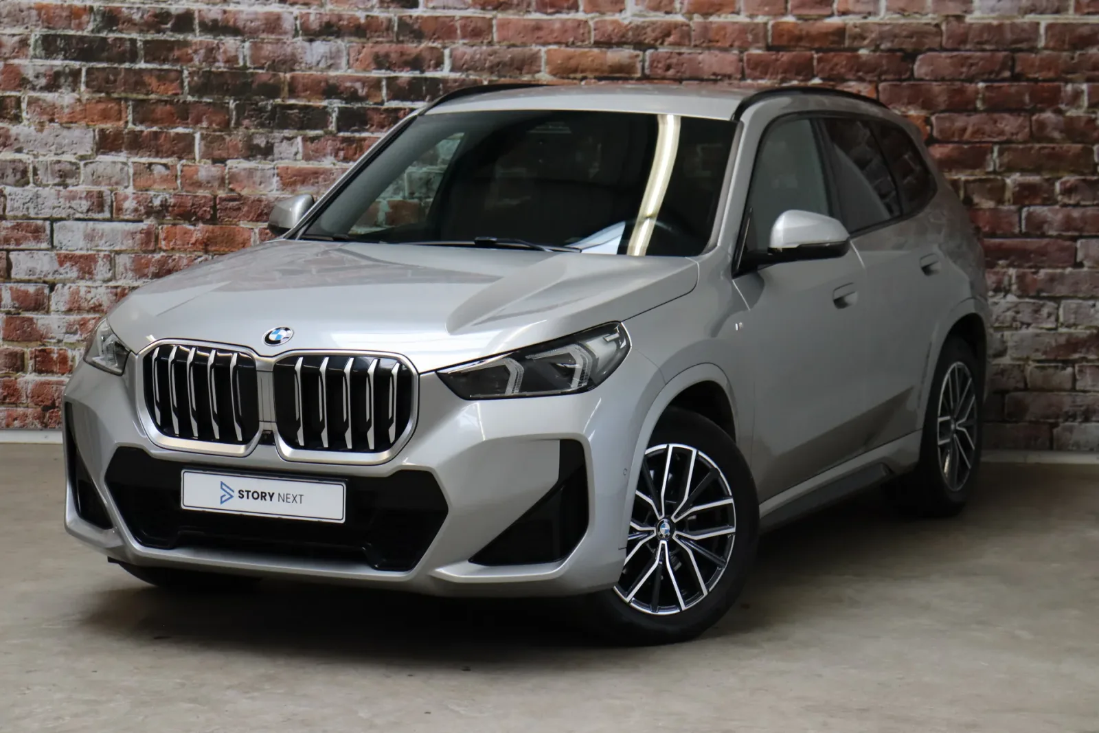 BMW X1 (2023) — foto 1