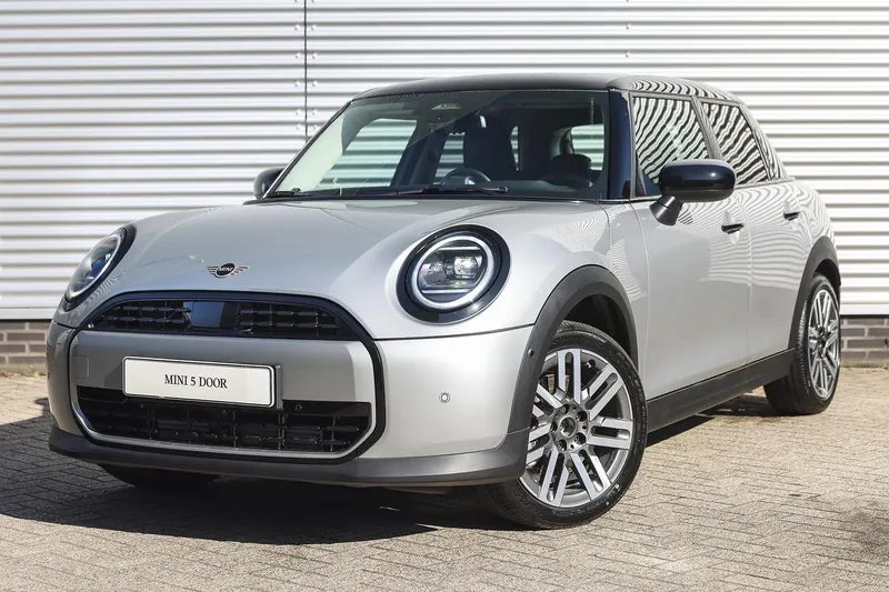 MINI Hatchback (2026)