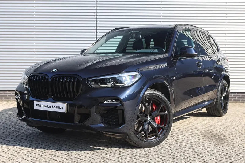 BMW X5 (2021)