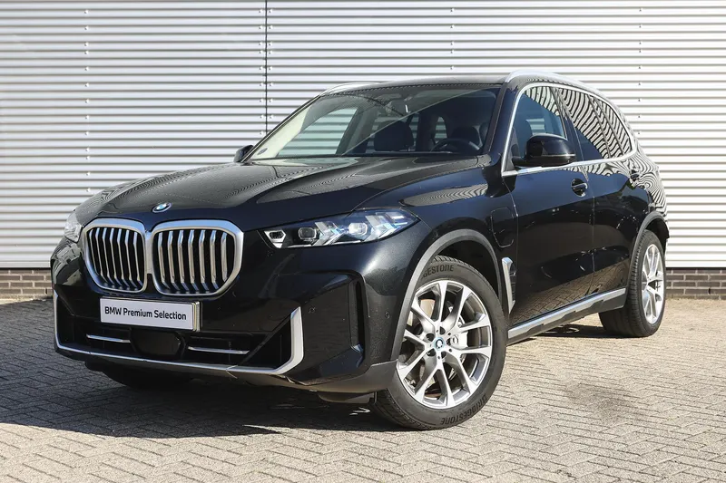 BMW X5 (2024)