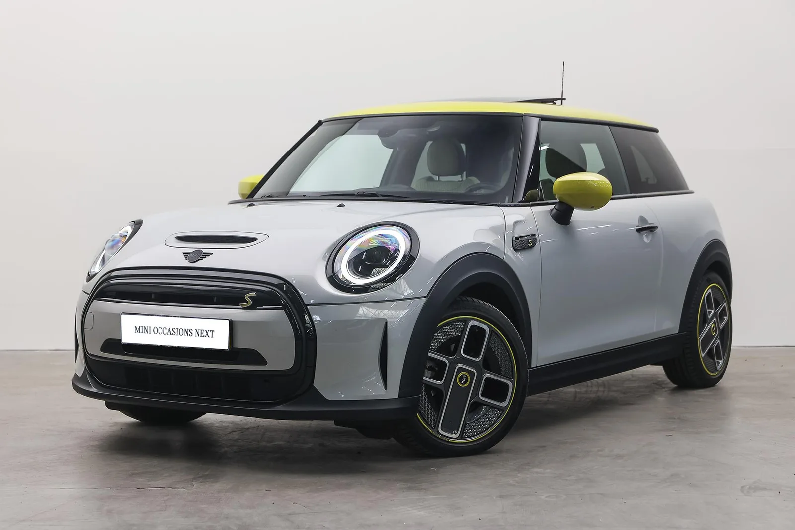 MINI Electric (2022) — foto 1