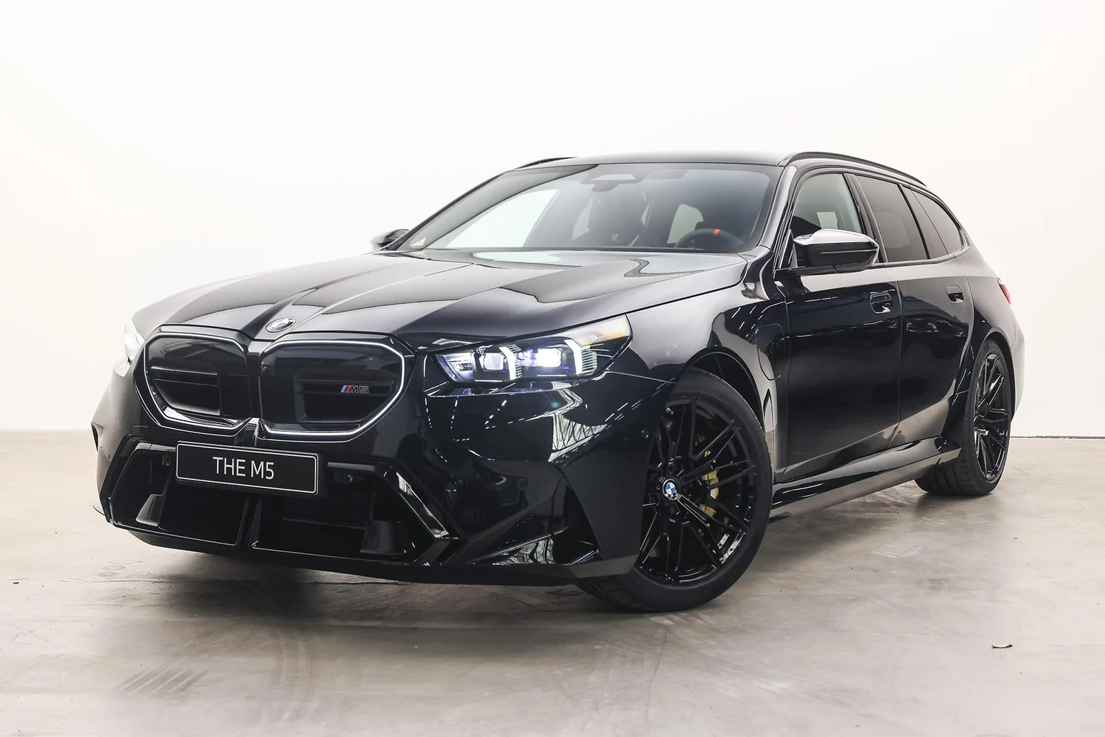BMW M5 (2026) — foto 1